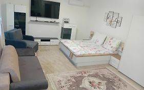 Hangjegy Apartman